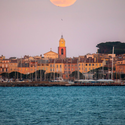Lever de pleine lune sur St-Tropez